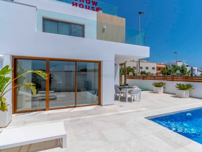 New build villa 3 bedrooms in Pilar de la horadada