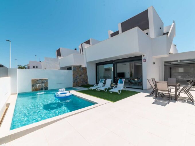 Villa in San Pedro del Pinatar (Murcia) Ref. ITCW477048